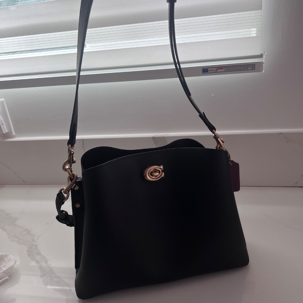 Coach Willow Shoulder Bag Black Pebble Leather Turnlock Matte Gold + Strap - Picture 13 of 16